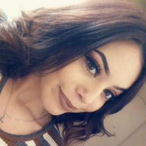 Meet your Posher, Lili